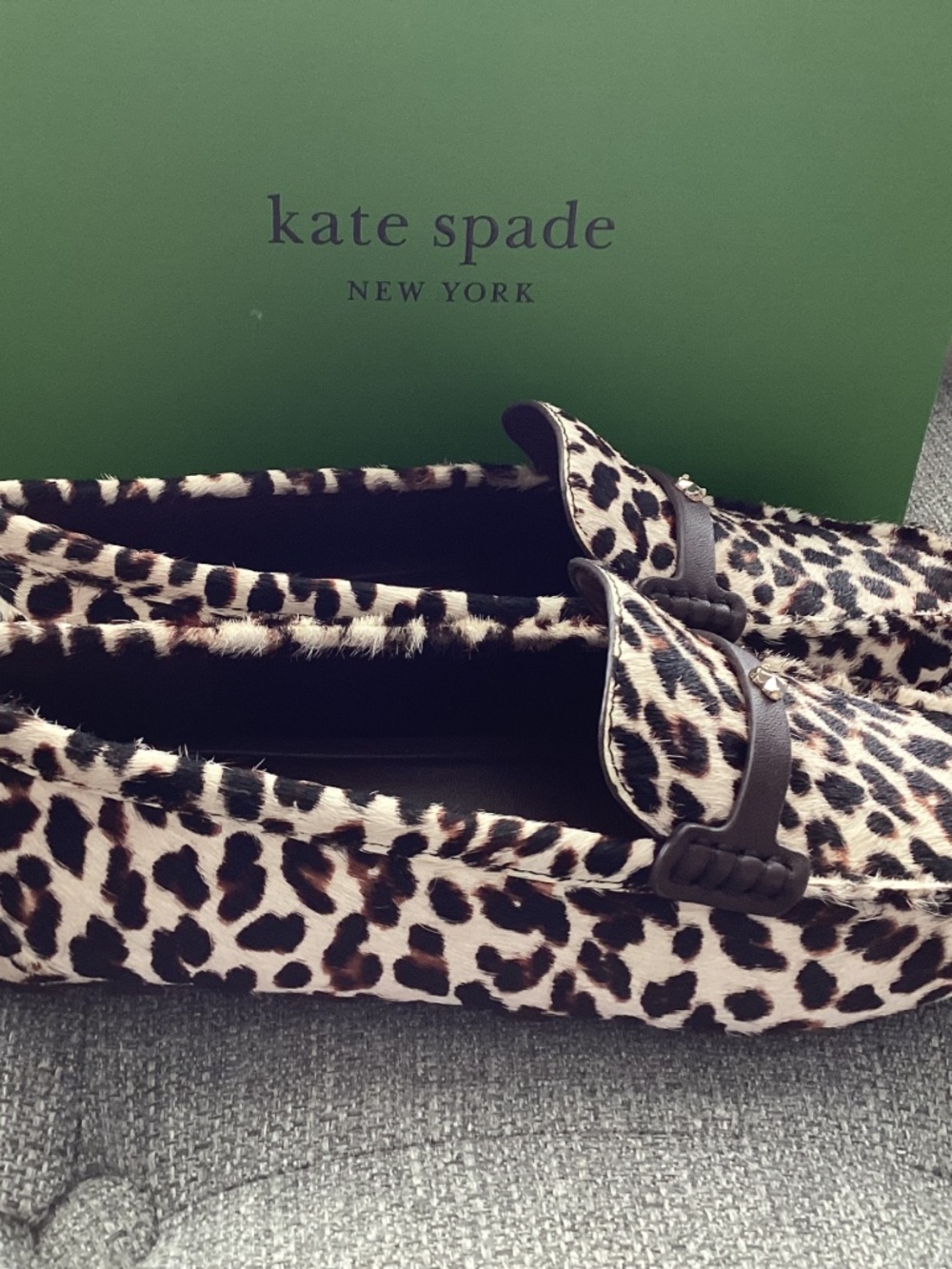 kate spade new york Women's Flower Stud Round Toe Moccasin Loafers, size 6.5 - Picture 10 of 12